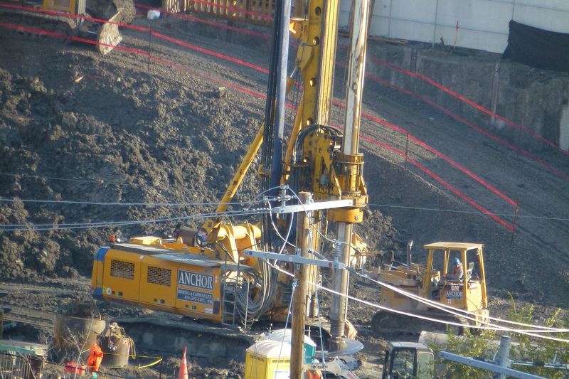 Construction at 45 Parliament, 2013 10 16 (3)